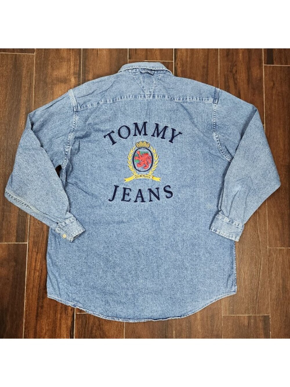 Tommy Hilfiger Denim Shirt Men's Medium Jean VTG Button Y2k Back Hit Embroidered